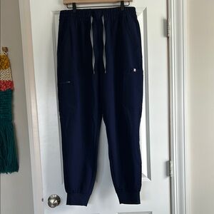FIGS Women’s High Waisted Uman Relaxed Jogger Scrub Pants (navy)